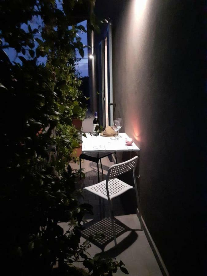 La Casa Di Roby-1 Appartamento La Morra Con Piscina Bagian luar foto